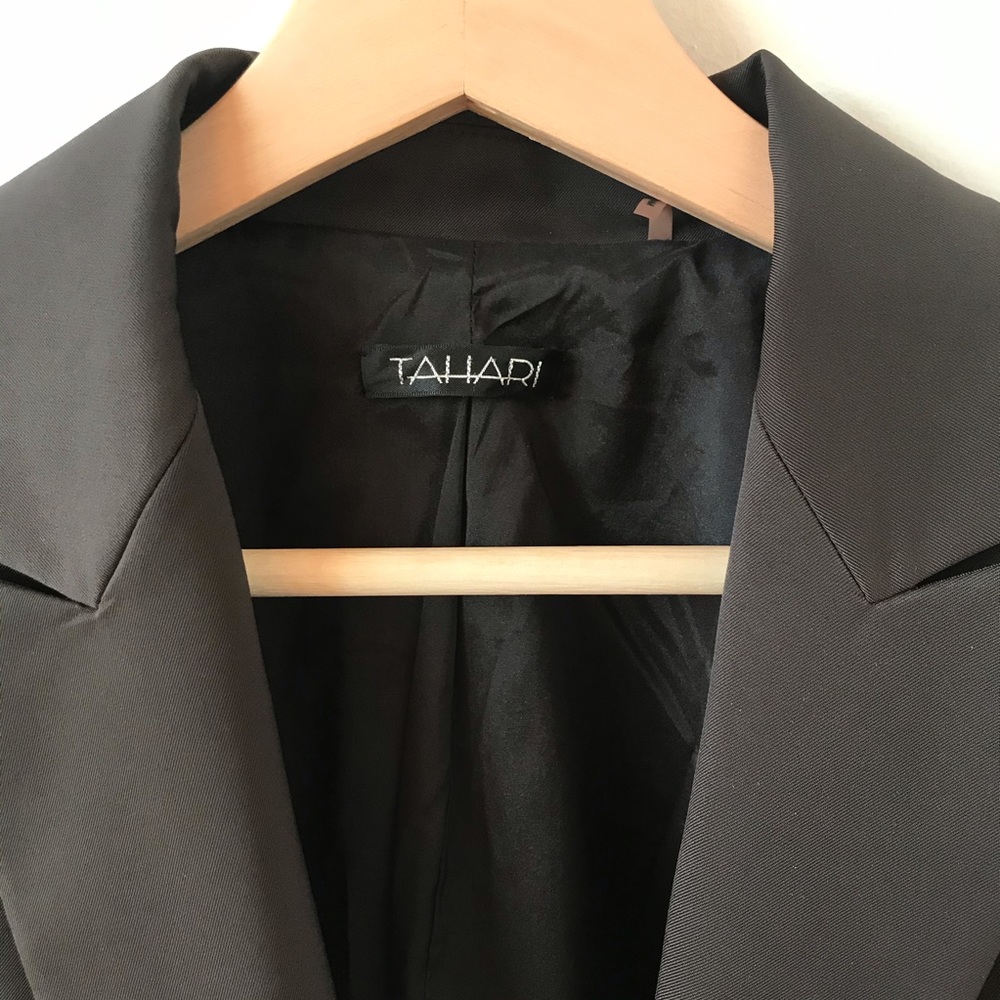 Tahari brown blazer - Picture 3 of 5